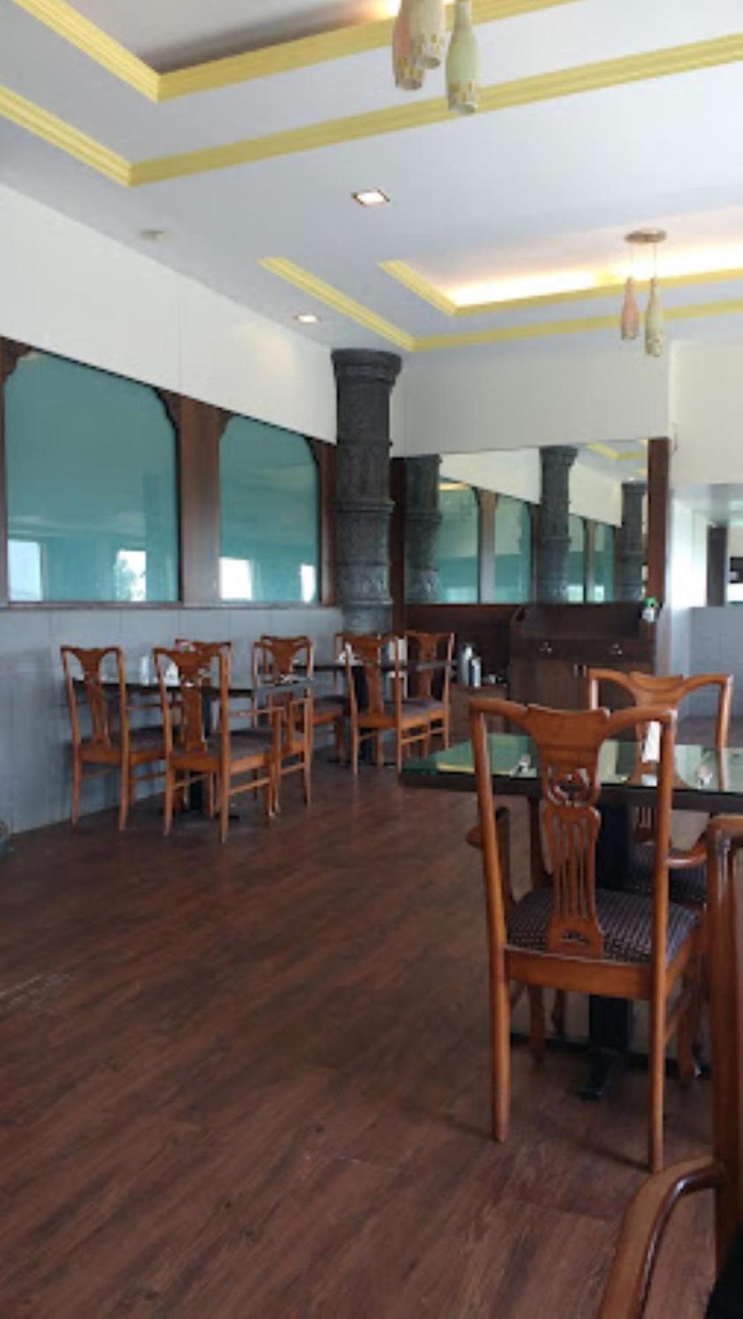 Hotel Maratha Palace,萨塔拉 外观 照片