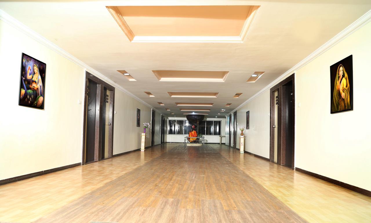 Hotel Maratha Palace,萨塔拉 外观 照片